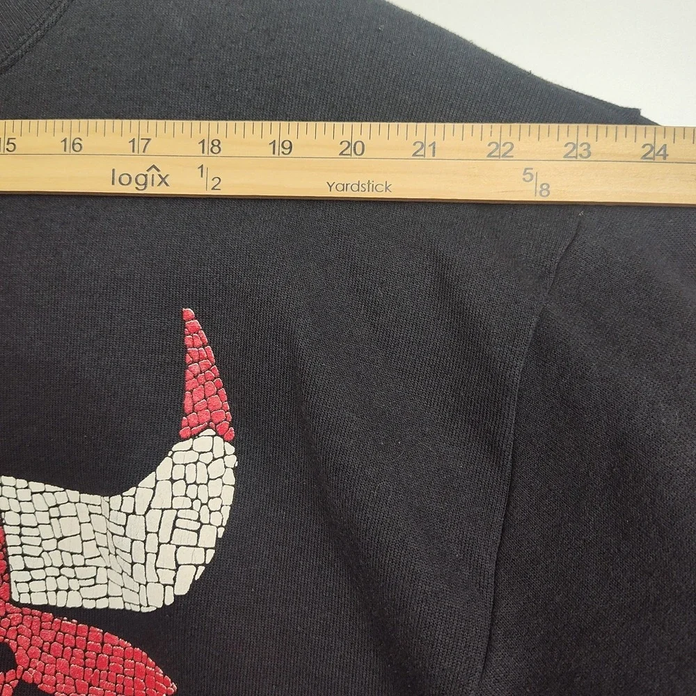 Vintage SSI Chicago Bulls Sweatshirt Men's XL Black Big Graphic Print‎ Crew Neck